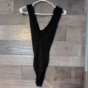 HALARA Elegant Black Bodysuit